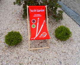 Leżak firmowy czerwony Sushi Garden